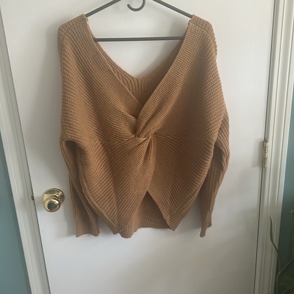 Love Tree V-Neck Twist Back Sweater – Dark Khaki, Size Large - Picture 3 of 4
